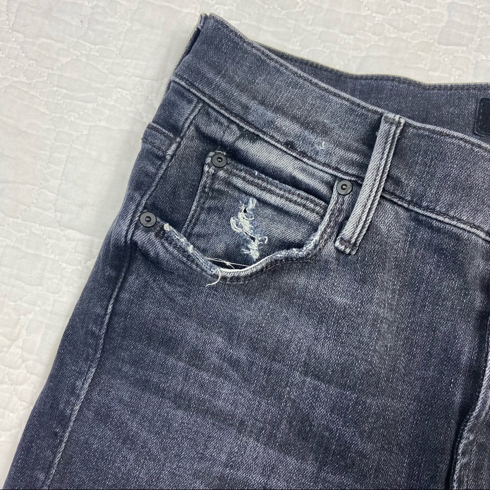 Mother jeans Cha Cha Chew in “Leave the Light On” distressed bell hem size 25 - Picture 9 of 9